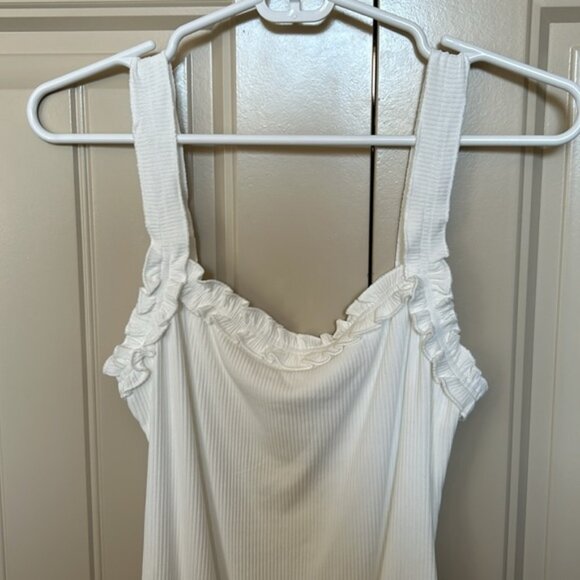 Pink Lily bodysuit NWOT - Picture 2 of 5